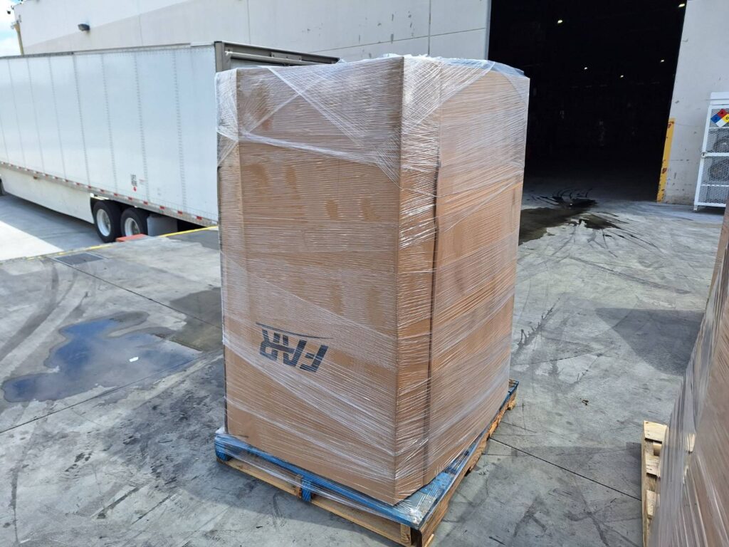 Ship2China国际海运搬家公司正式公告- 关于中东局势升级、航运线路调整及海运回国价格调整之通知