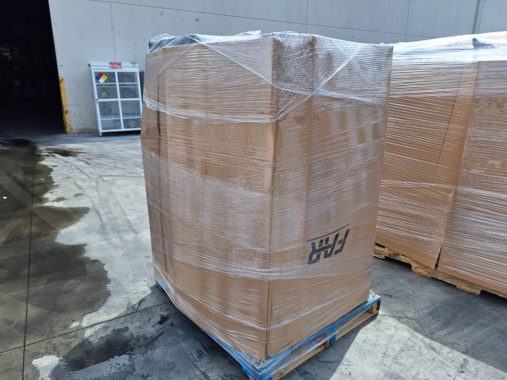 Ship2China国际海运搬家公司正式公告- 关于中东局势升级、航运线路调整及海运回国价格调整之通知